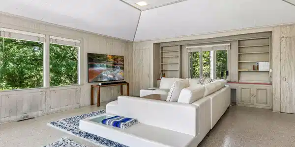 45 Evergreen Road