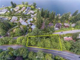 23 E Lake Sammamish Place SE