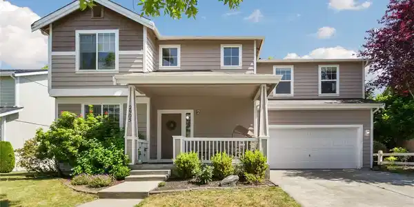 2905 6th SE