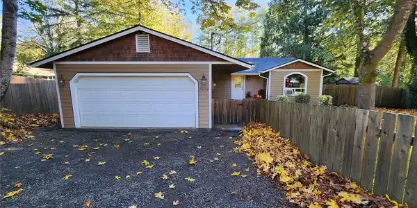 7608 Mazama SW