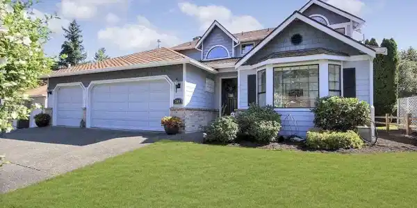 Lake Wilderness Country Club Drive SE