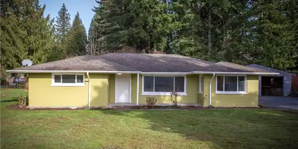2209 Lakewood