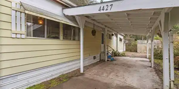 4427 Inwood