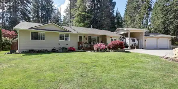 1720 Saint Andrews N