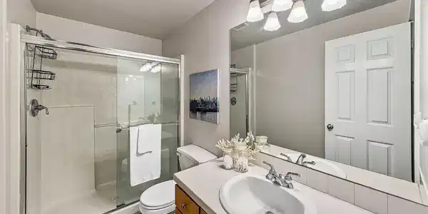 Image 4 Image 4