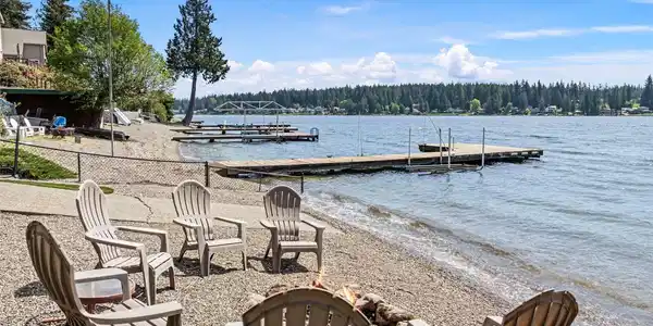 3800 Mason Lake W