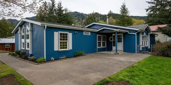 254 Friday Creek