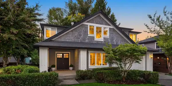 2227 77th SE