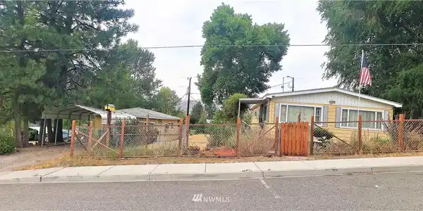 213 3rd Avenue