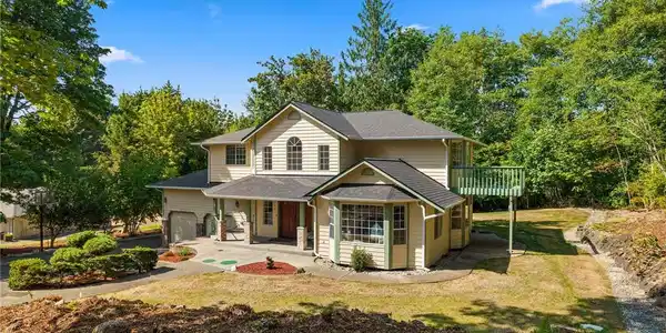 4530 79th SW
