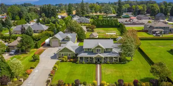 5768 Willow Springs