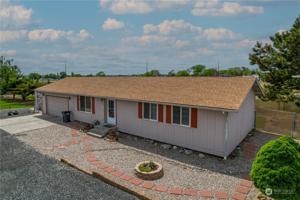 8135 Harrington NE