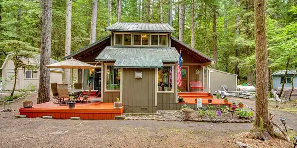 128 Northwoods Cabin