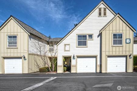 1600 121st SE