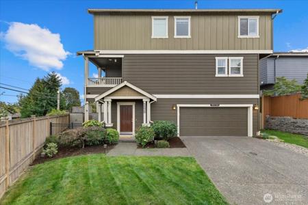 9308 13th NE