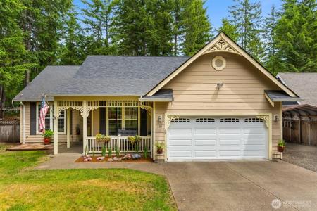 231 N Mountain View