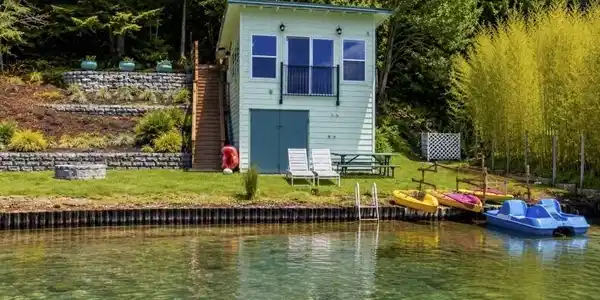 2105 Summit Lake Shore NW