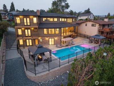 755 Wapato