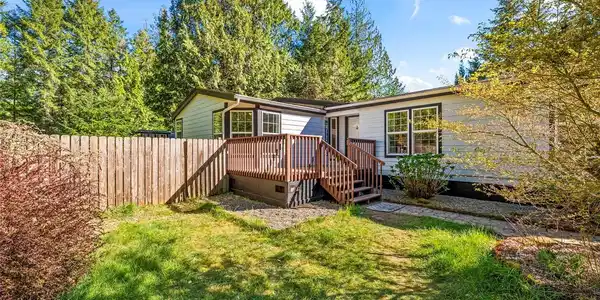3609 174th NW