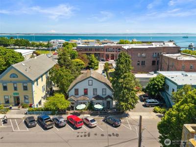 230 Quincy
