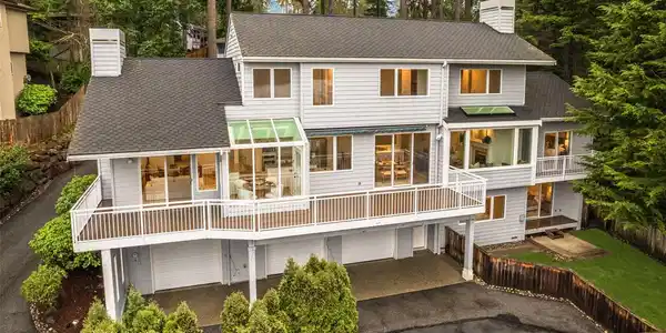 2187 157th SE