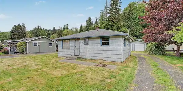 4435 Black Lake Blvd SW