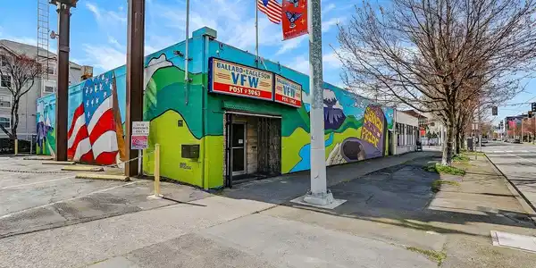 2812 Market