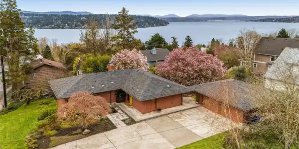 6531 Seward Park (not on arterial) S