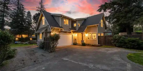 827 Northshore