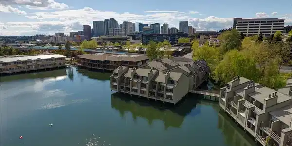4 Lake Bellevue Drive