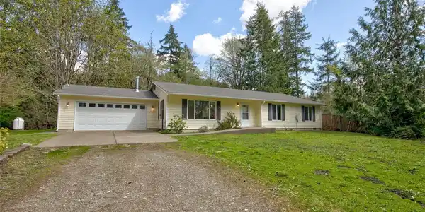 141 Lost Lake View
