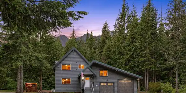 5451 Kachess Lake