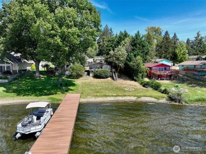 15813 Wildaire SE
