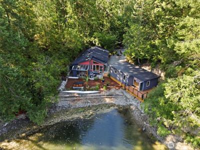 2908 Fishtrap NE