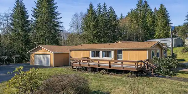 124 Blakley