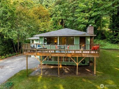 2008 Lake Sammamish NE