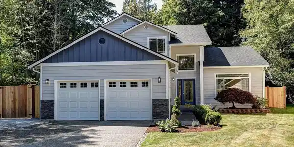 123rd Avenue NE