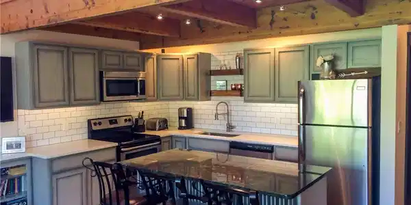 8903 Crescent Bar Rd. NW