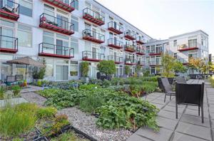 2960 Eastlake E