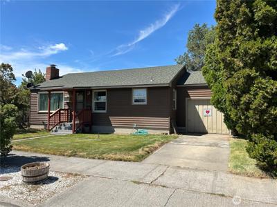 1126 Columbia Ave