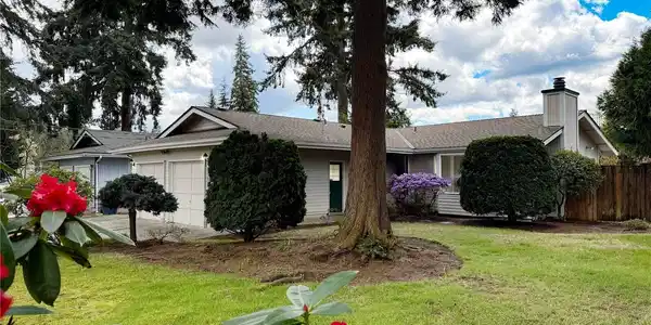 11428 26th SE