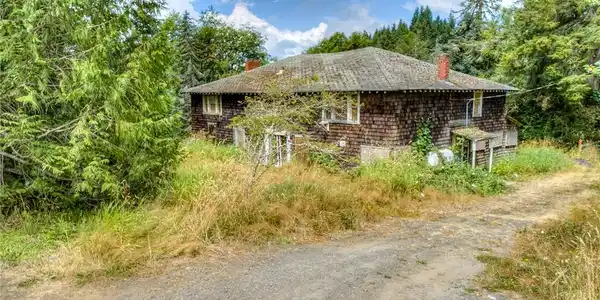 Lillie Dale Road E