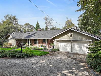 35011 42nd S
