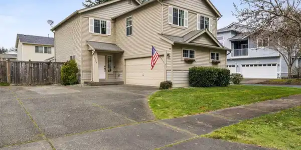 1222 Evans