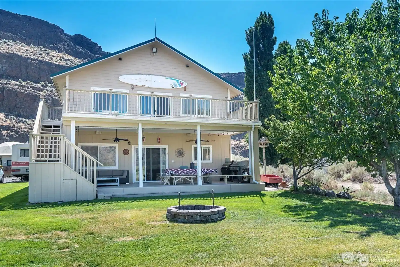 Image 1 Image 1