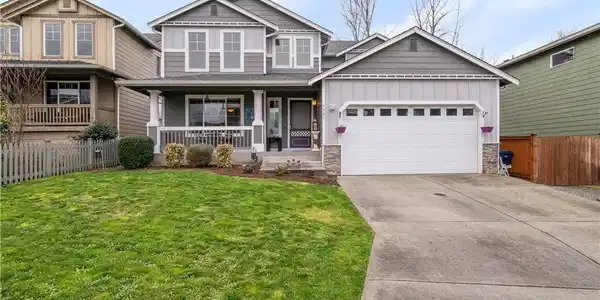 7301 39th Pl NE