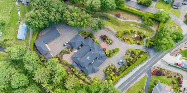 24156 Walker Valley