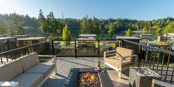 990 Lake Whatcom Boulevard