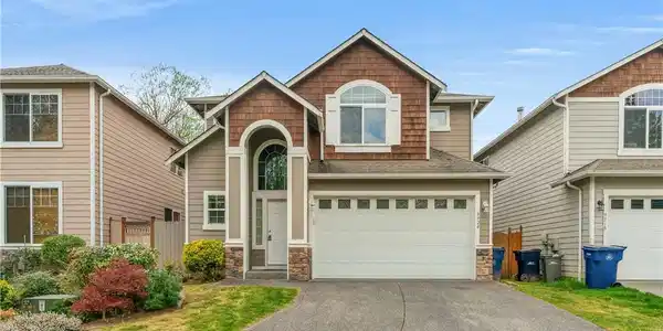 9924 32nd Drive SE