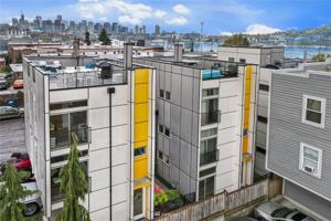 2222 Yale E